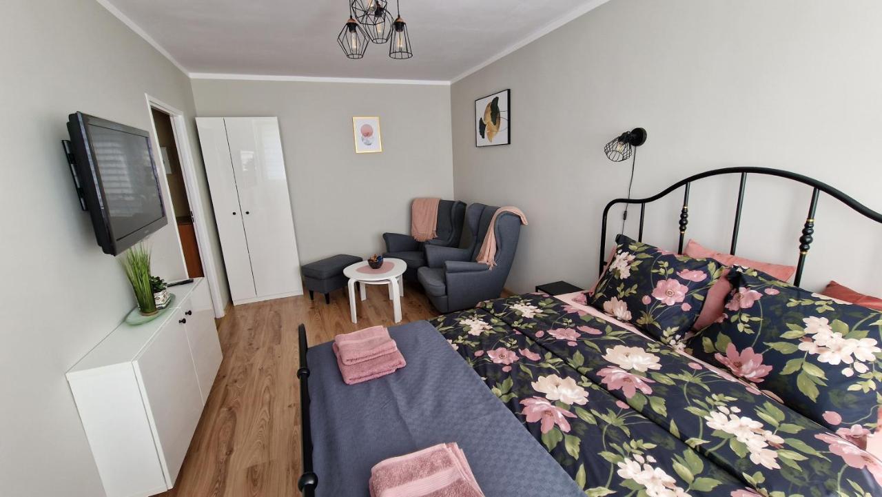 Apartament Spoko-Loko Daire Stronie Śląskie Dış mekan fotoğraf